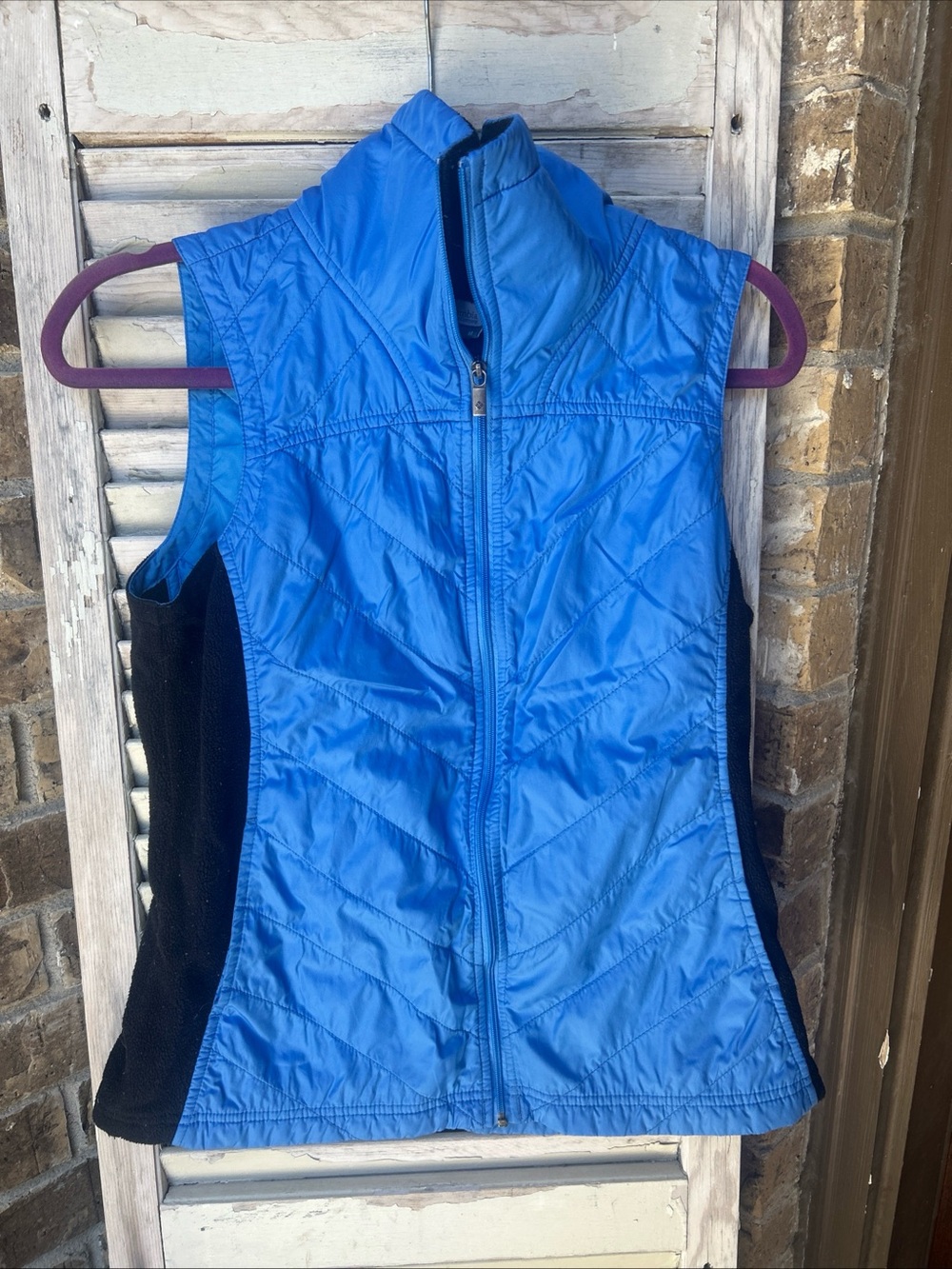Columbia Vest Womens M Blue Quilted Nylon Fleece Puffer Packable Lightweight. Go